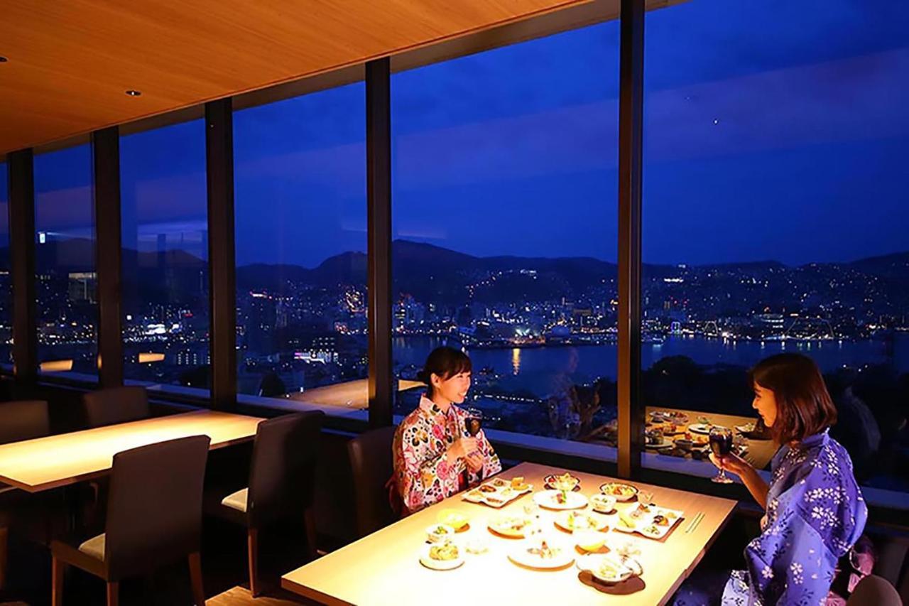 Ooedo-Onsen Monogatari Nagasaki Hotel Seifu Bagian luar foto