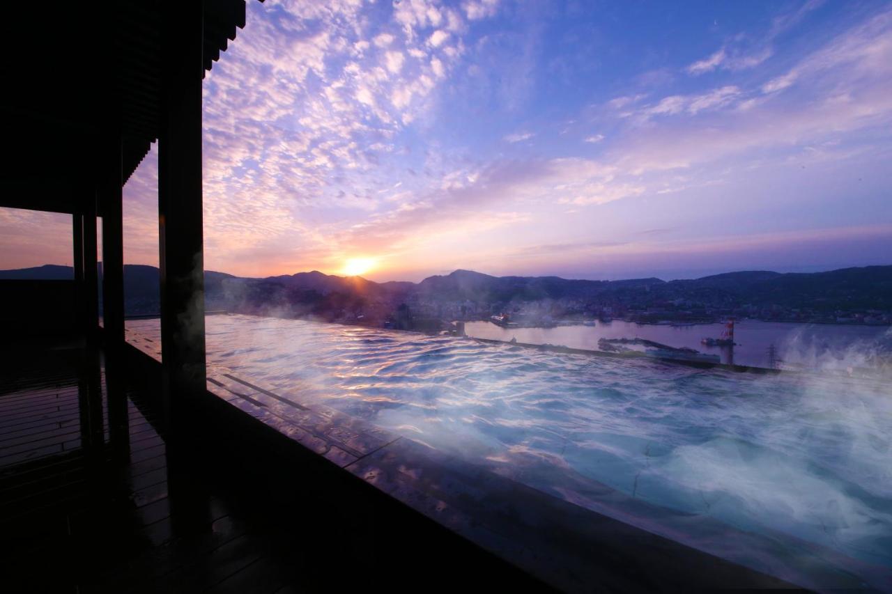 Ooedo-Onsen Monogatari Nagasaki Hotel Seifu Bagian luar foto