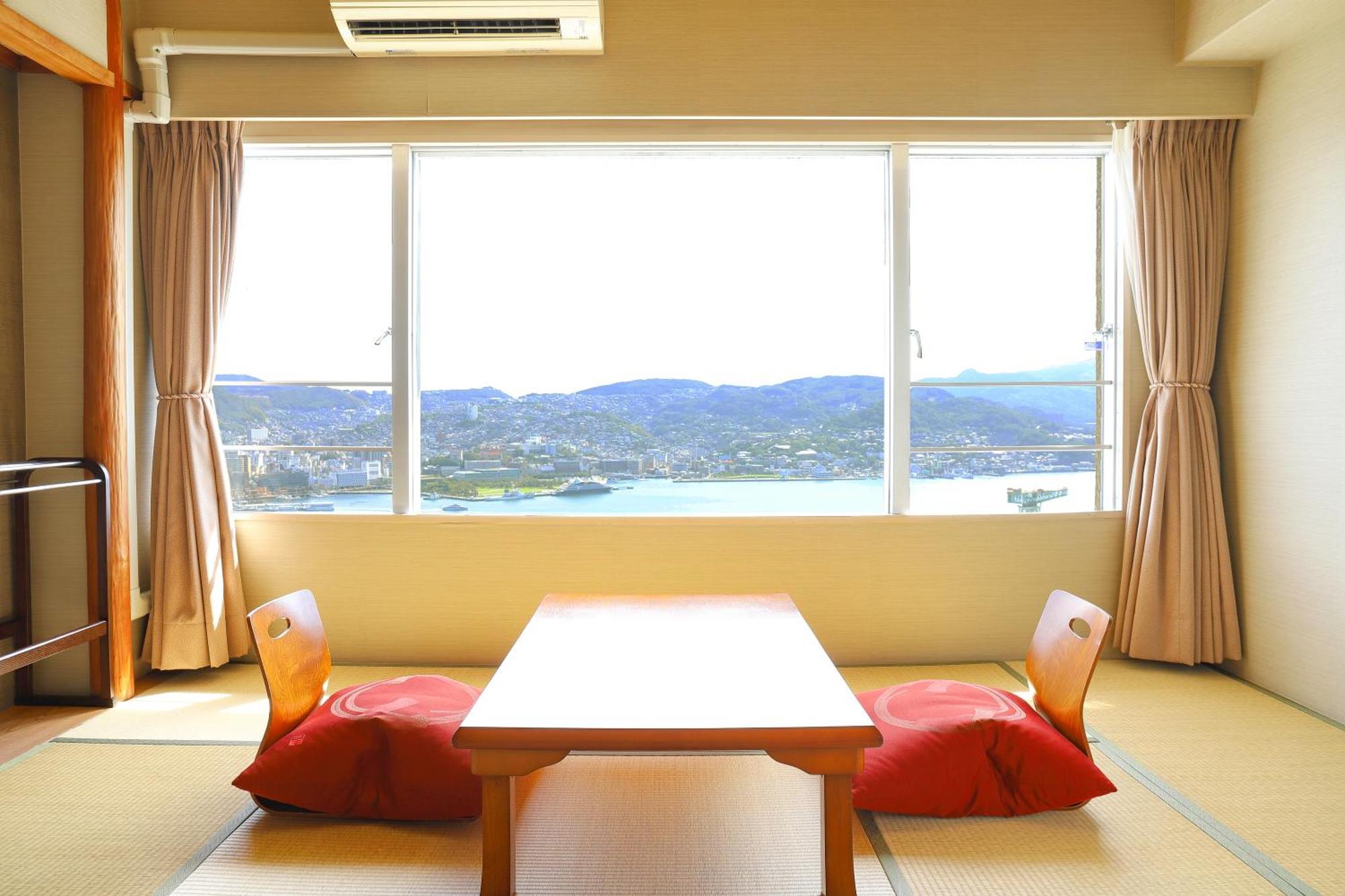 Ooedo-Onsen Monogatari Nagasaki Hotel Seifu Bagian luar foto